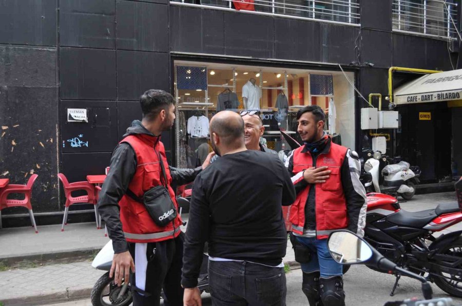 Kural Tanımayan Motosiklet Ve Bisiklet Sürücüleri Tepki Çekiyor