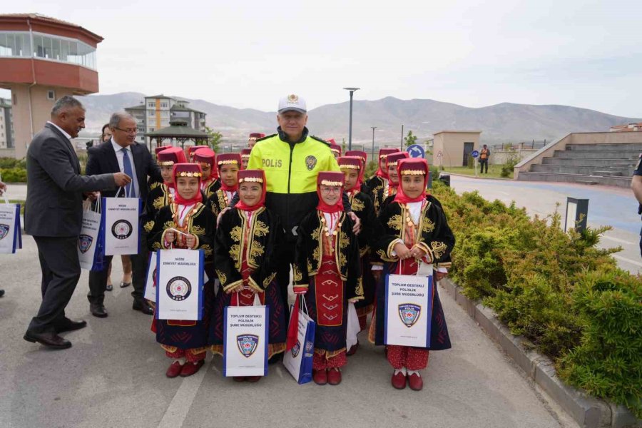 Niğde’de Trafik Haftası Düzenlenen Etkinlikle Kutlandı