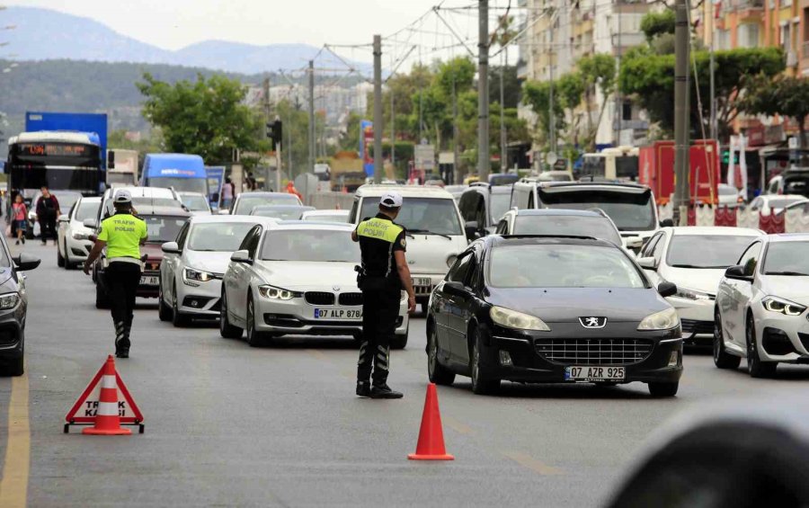 Vefat Eden Babasından 4 Mirasçıya Kalan Motosiklet, Denetimlere Damga Vurdu