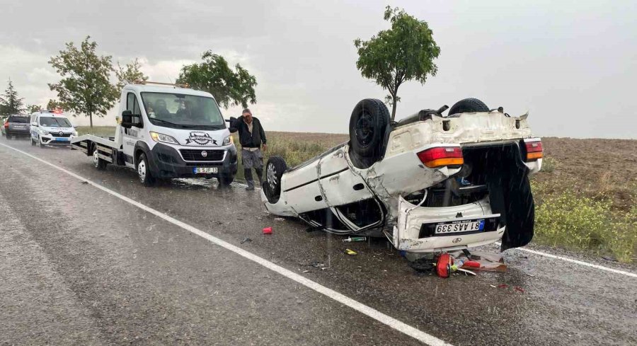 Konya’da Otomobil Takla Attı: 3 Yaralı