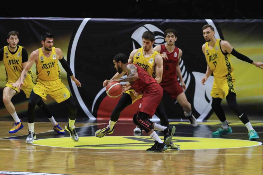 Türkiye Basketbol Ligi: Mersin Büyükşehir Belediyesi: 79 - Gaziantep Basketbol: 77