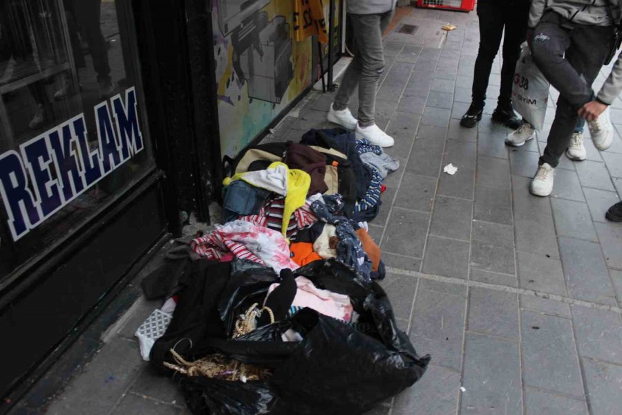 Kayseri’de Aynı Bölgede Bulunan Üç Şüpheli Çanta Fünyeyle Patlatıldı