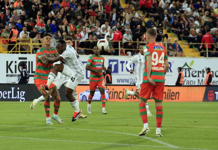 Trendyol Süper Lig: Alanyaspor: 0 - Beşiktaş: 0 (maç Devam Ediyor)