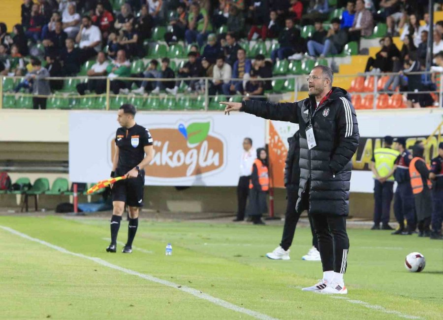 Trendyol Süper Lig: Alanyaspor: 0 - Beşiktaş: 0 (maç Devam Ediyor)