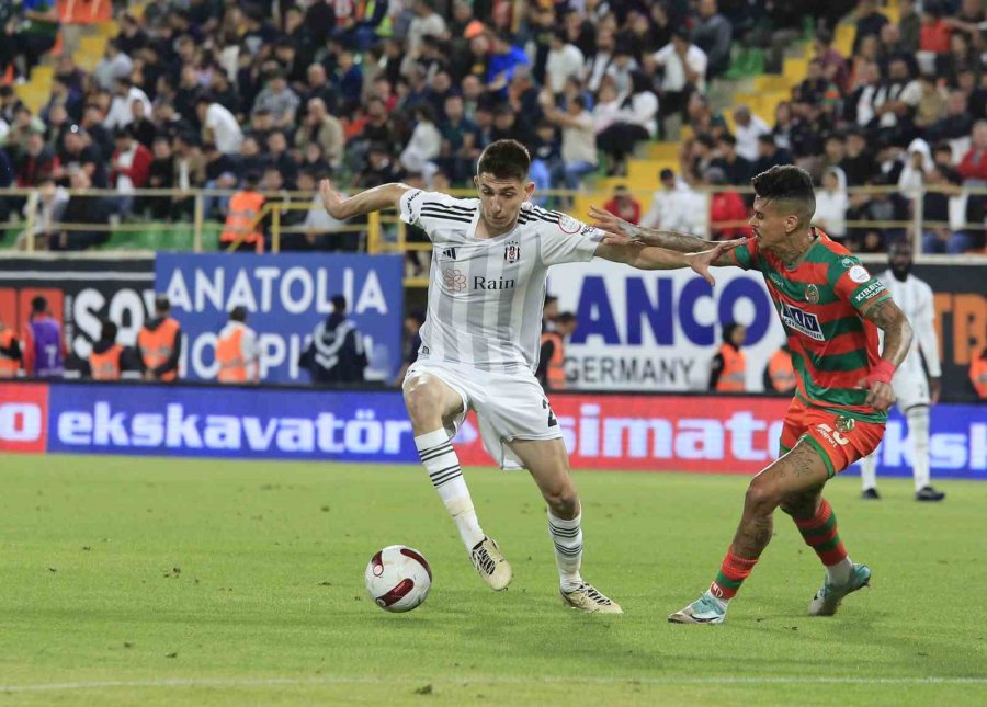 Trendyol Süper Lig: Alanyaspor: 1 - Beşiktaş: 1 (maç Sonucu)