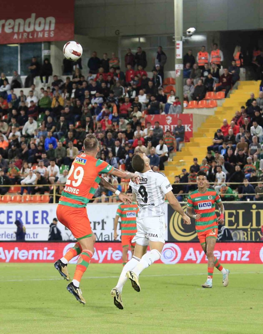 Trendyol Süper Lig: Alanyaspor: 1 - Beşiktaş: 1 (maç Sonucu)