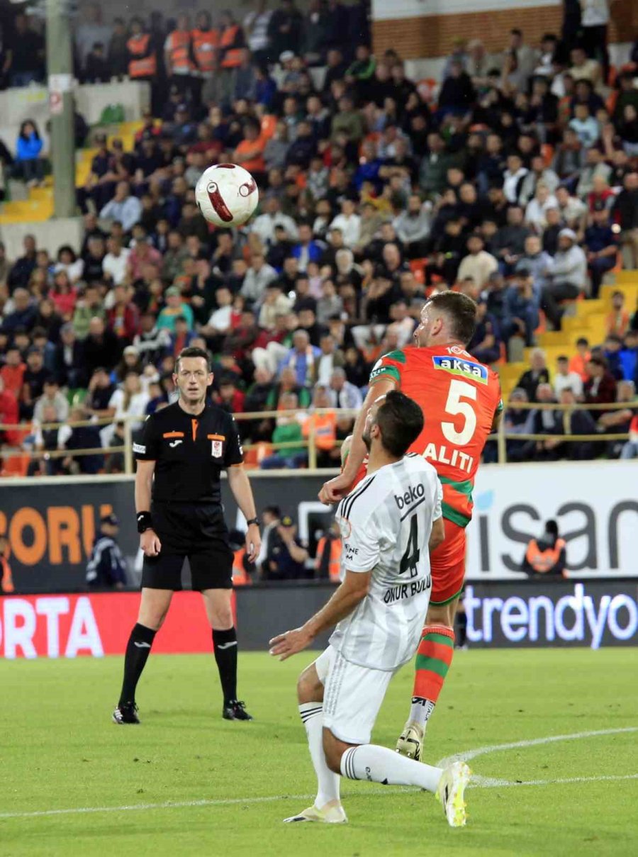 Trendyol Süper Lig: Alanyaspor: 1 - Beşiktaş: 1 (maç Sonucu)