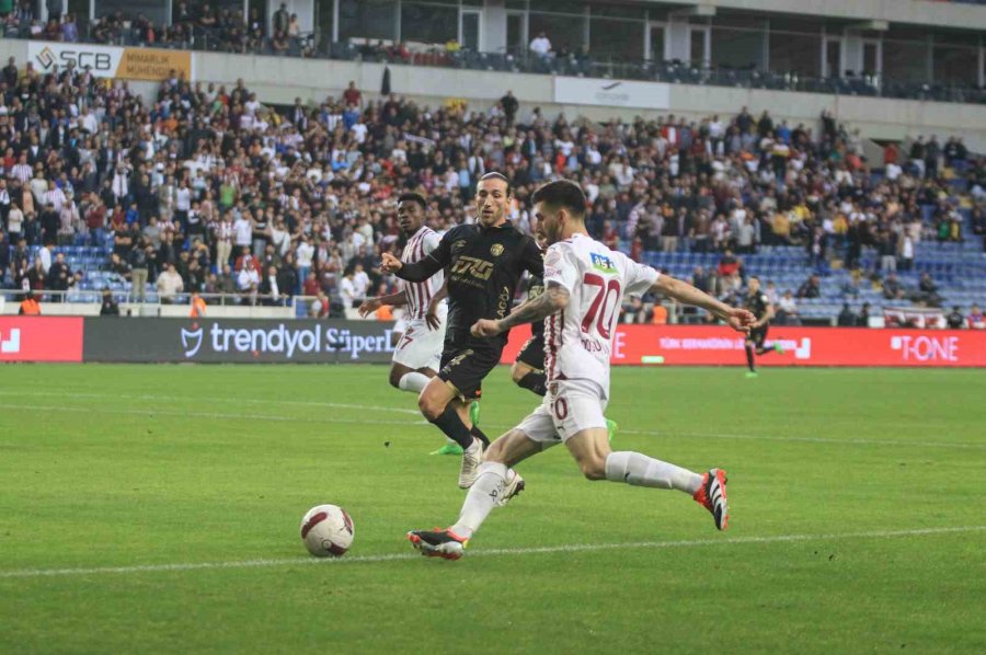 Trendyol Süper Lig: Hatayspor: 0 - Mke Ankaragücü: 0 (ilk Yarı)