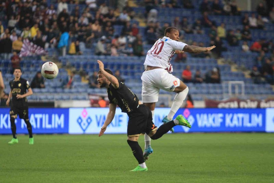 Trendyol Süper Lig: Hatayspor: 0 - Mke Ankaragücü: 0 (ilk Yarı)