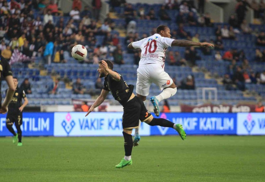 Trendyol Süper Lig: Hatayspor: 0 - Mke Ankaragücü: 0 (ilk Yarı)