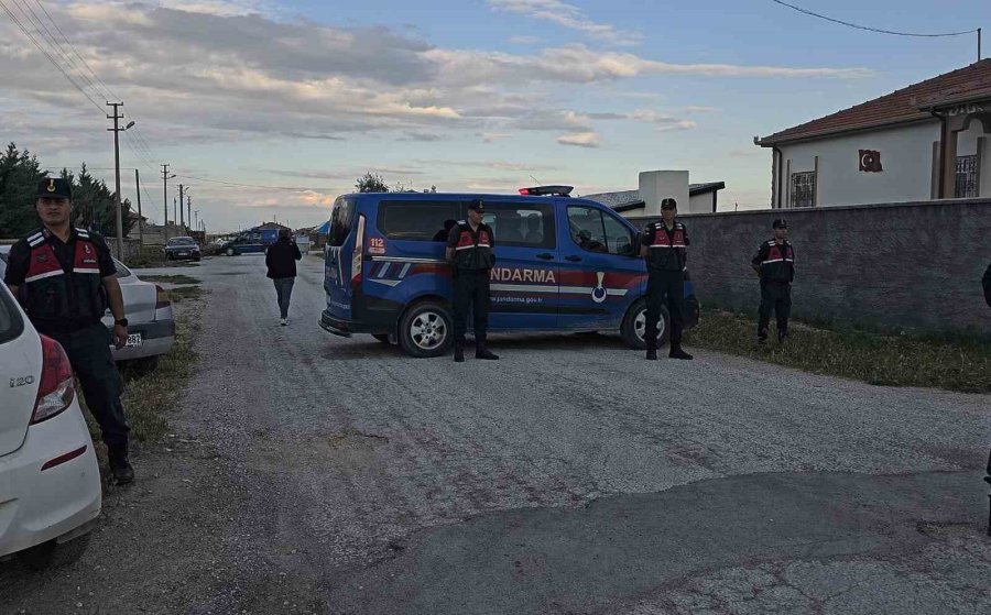 Evi Terk Eden Eşini Almaya Giden Şahıs Kayınpederi Tarafından Öldürüldü