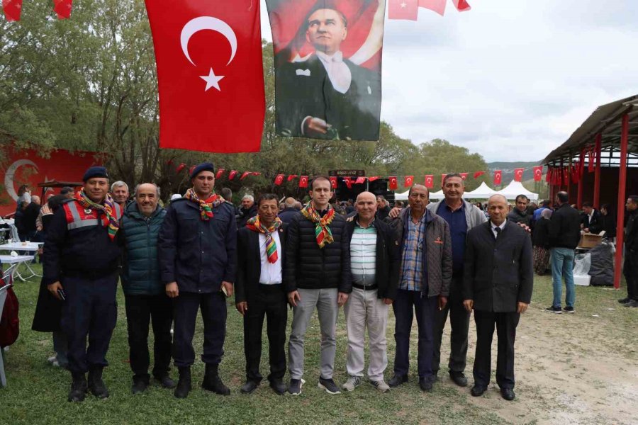 Gemiçli Yörüklerden Hıdırellez Şenliği Ve Şükür Duası