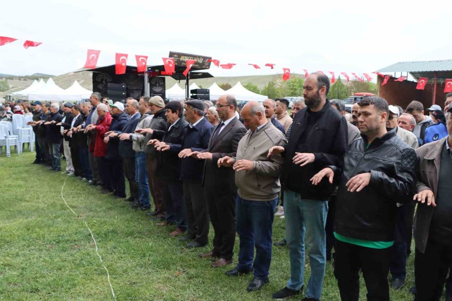 Gemiçli Yörüklerden Hıdırellez Şenliği Ve Şükür Duası