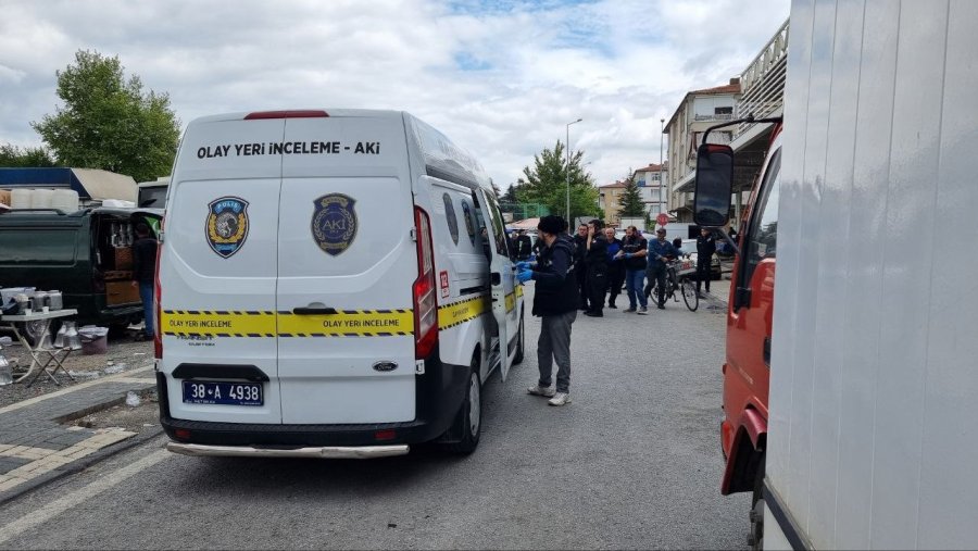 Pazarcılar Arasında Kız Alıp Verme Meselesinden Dolayı Kavga: 1’i Silahla, 4 Yaralı