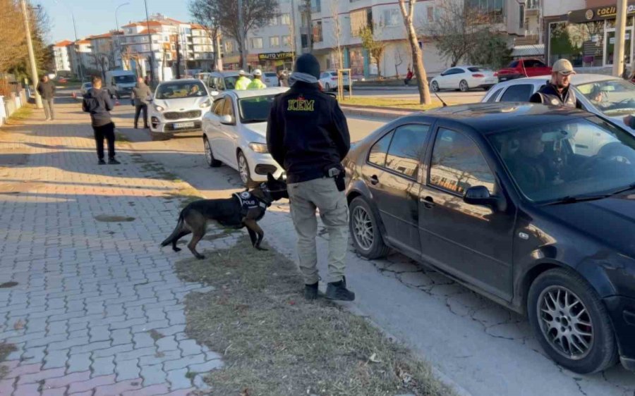 Narko Ve Asayiş Timleri Okul Bölgelerini Dron İle Denetliyor