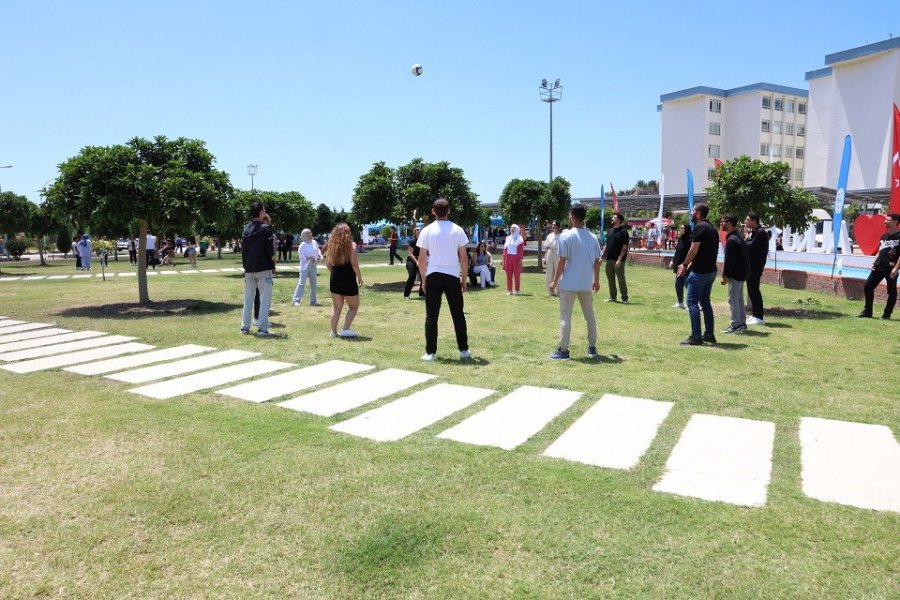 Alkü’de Şenlikler Başladı