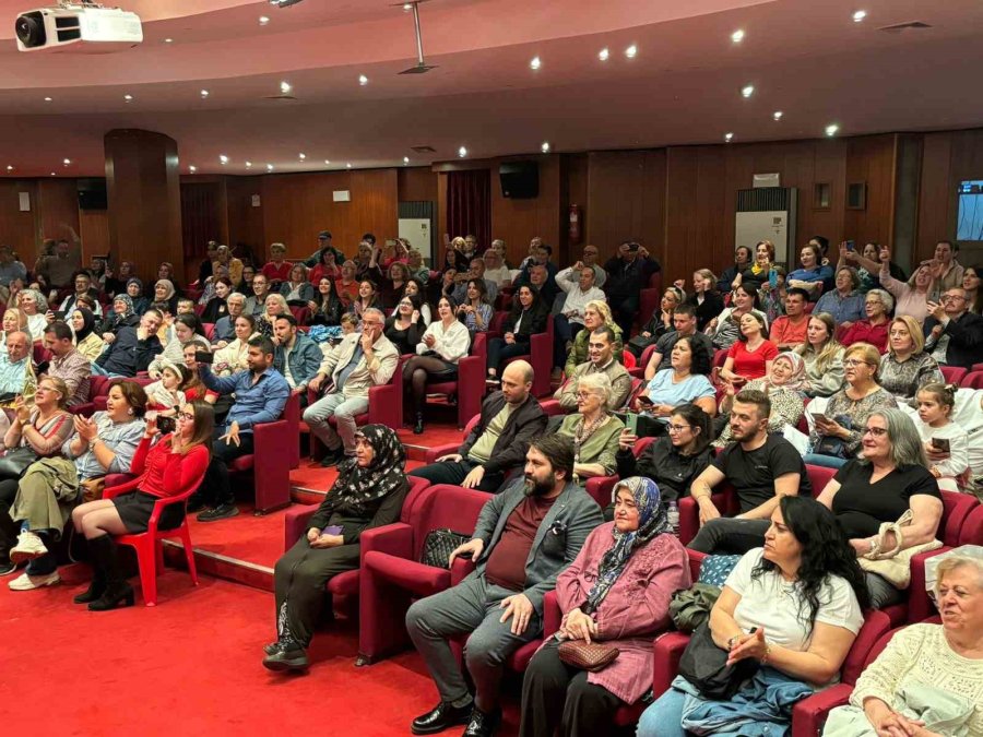 Eskişehir’de ‘ritim Konseri’ Yoğun İlgi Gördü