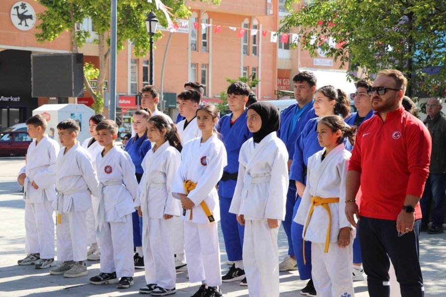 Karaman’da Gençlik Haftası Kutlamaları Başladı