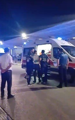 Antalya Havalimanı’nda Zehirlenme Şüphesiyle 42 Personel Hastaneye Kaldırıldı