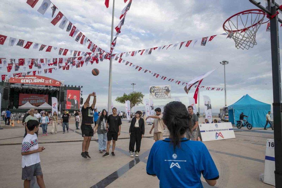 Mersin’de 19 Mayıs Etkinlikleri Başladı