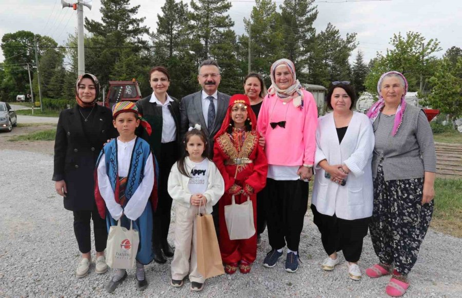 Vali Aksoy, Nesibe Hatun Doğal Yaşam Üretim Merkezi’ni Ziyaret Etti