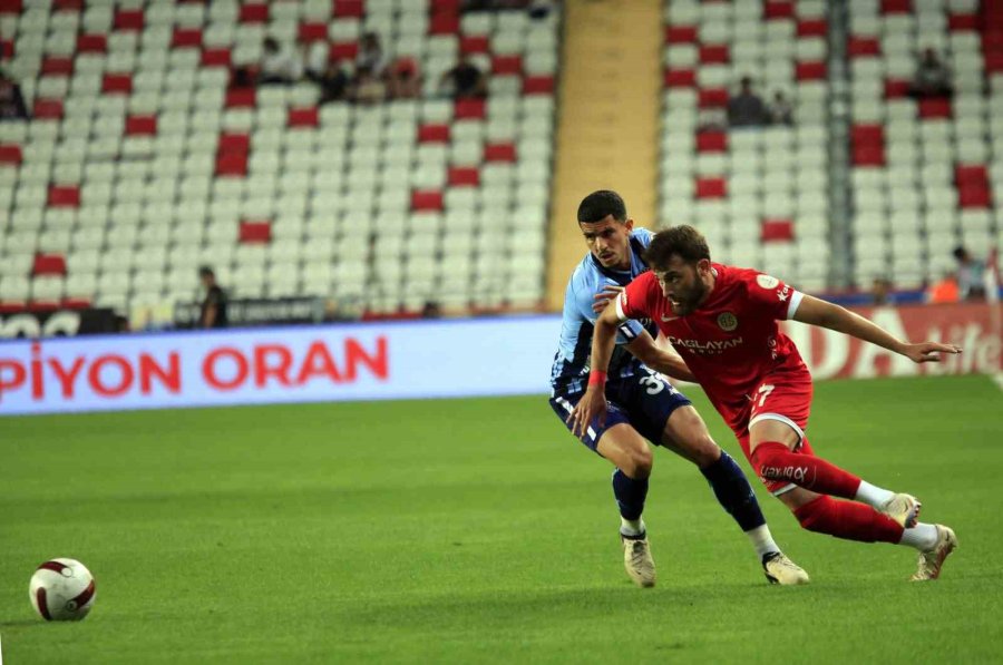 Trendyol Süper Lig: Antalyaspor: 1 - Adana Demirspor: 0 (ilk Yarı)