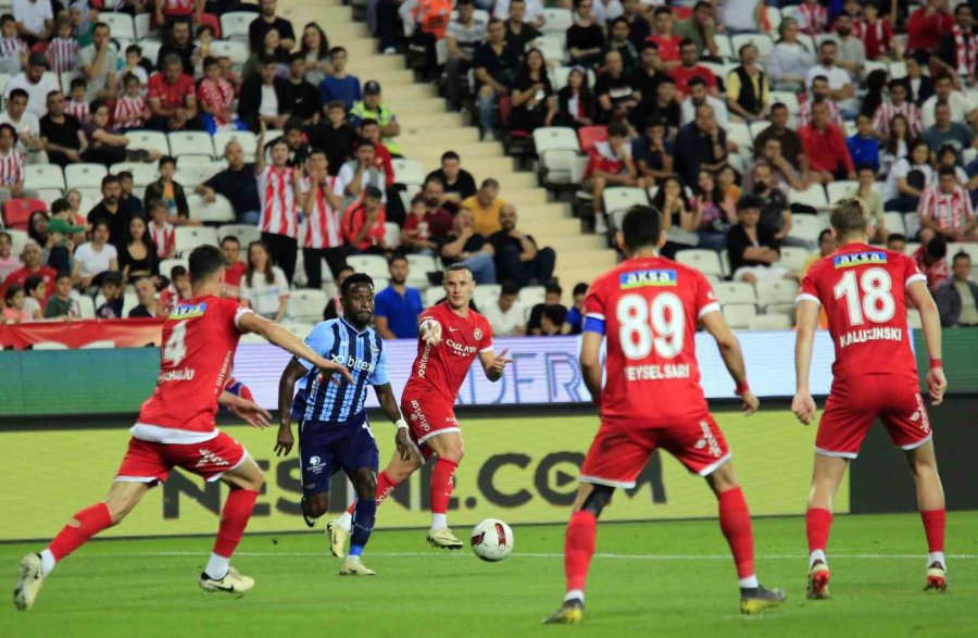 Trendyol Süper Lig: Antalyaspor: 1 - Adana Demirspor: 0 (ilk Yarı)