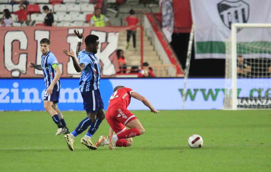 Trendyol Süper Lig: Antalyaspor: 2 - Adana Demirspor: 1 (maç Sonucu)