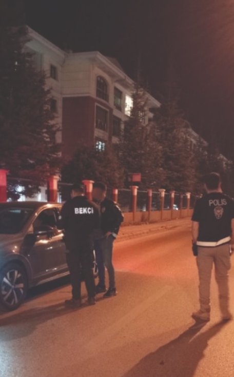 Şüpheli 36 Şahıs Ve 21 Araç Polis Ekiplerince Sorgulandı