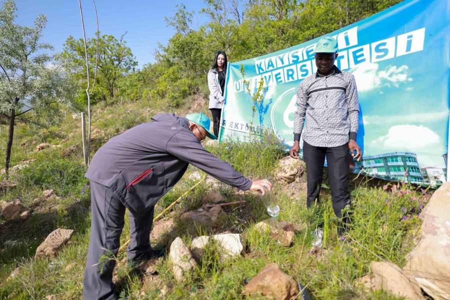 Kayseri Üniversitesi “gençlik Yürüyüşü” Etkinliği Gerçekleştirdi