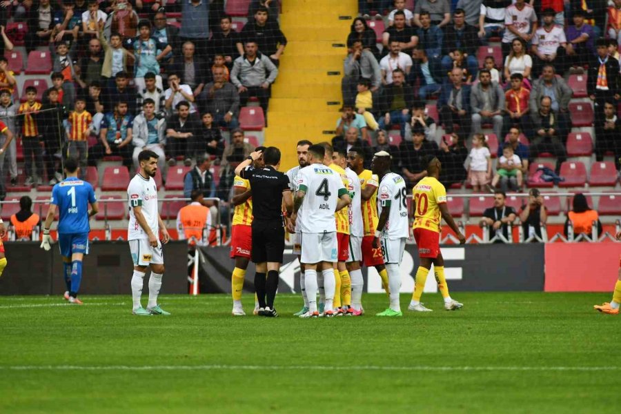 Süper Lig: Kayserispor: 1 - Konyaspor: 1 (ilk Yarı)