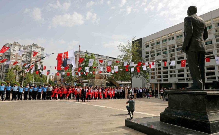 Büyükşehir Belediyesi’nde 19 Mayıs Coşkusu