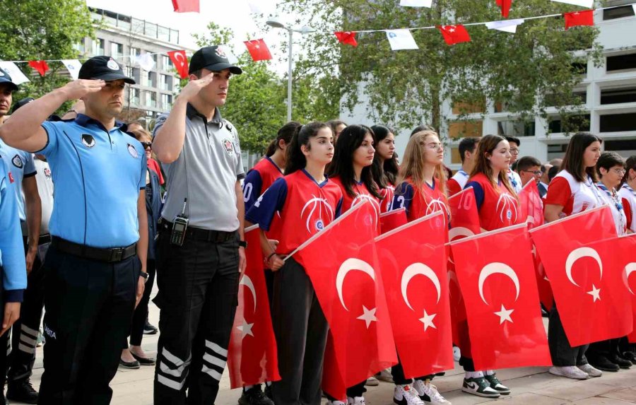 Büyükşehir Belediyesi’nde 19 Mayıs Coşkusu