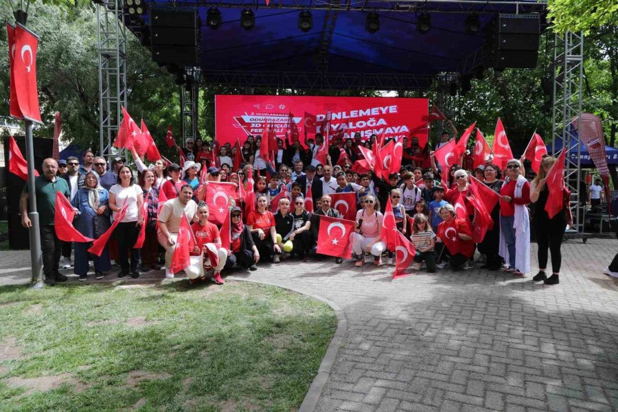 Odunpazarı 3d Gençlik Festivali’nde 19 Mayıs Coşkusu