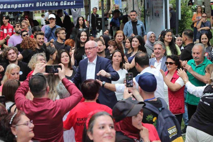 Odunpazarı 3d Gençlik Festivali’nde 19 Mayıs Coşkusu