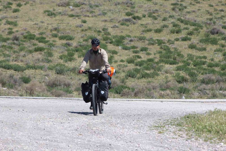 Gaziantep’ten Bisikleti İle Türkiye Turuna Çıktı