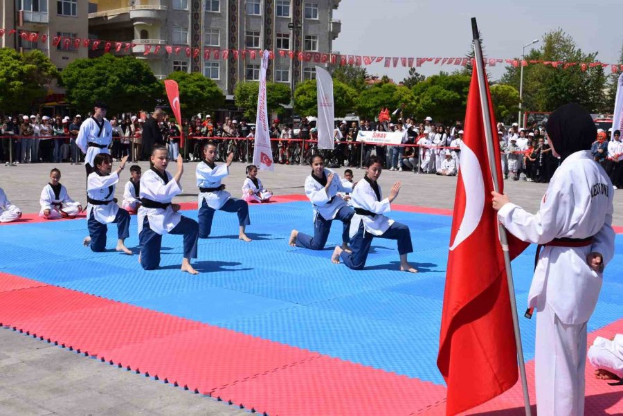 Karaman’da 19 Mayıs Atatürk’ü Anma Gençlik Ve Spor Bayramı Kutlandı