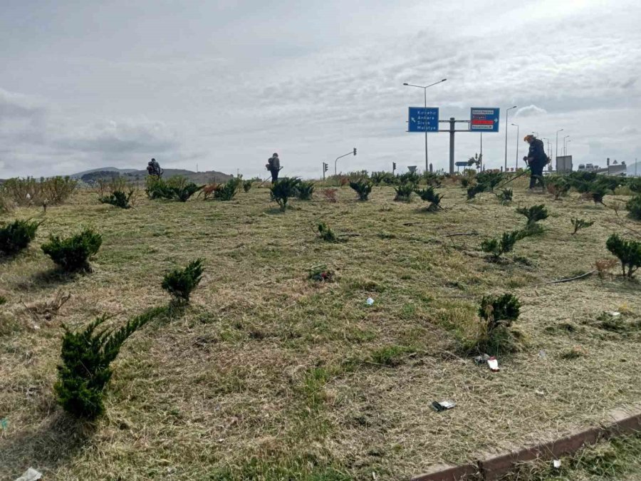 Kayseri’nin Dört Bir Yanında Bahar Temizliği