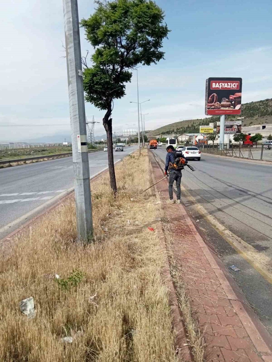 Kayseri’nin Dört Bir Yanında Bahar Temizliği