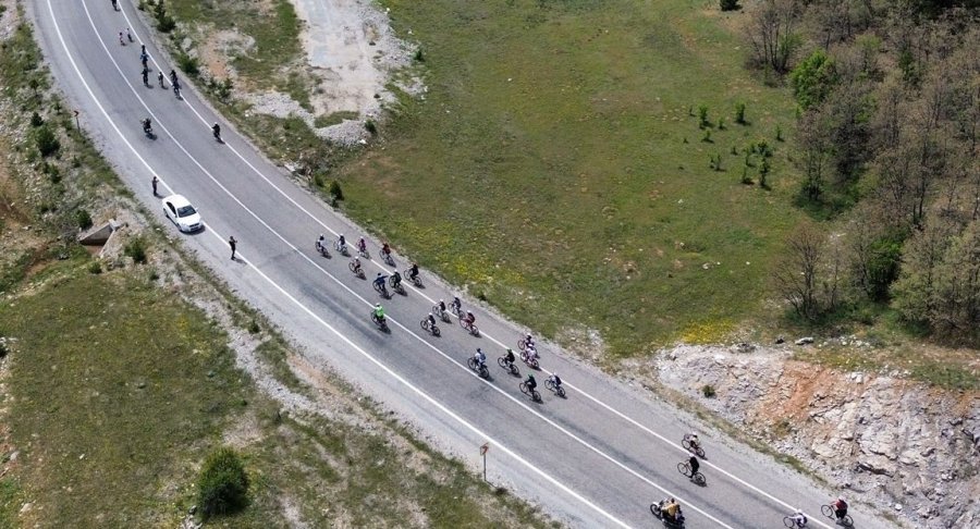 Huğlu’da “pedalla Genç Kal” Bisiklet Turu