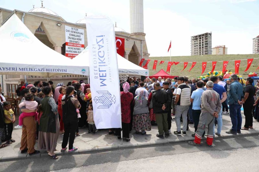 Melikgazi Belediyesi’nden Coşkulu 19 Mayıs Kutlaması