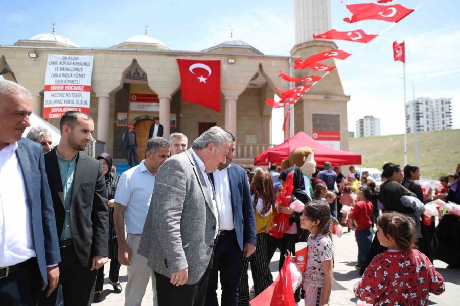 Melikgazi Belediyesi’nden Coşkulu 19 Mayıs Kutlaması