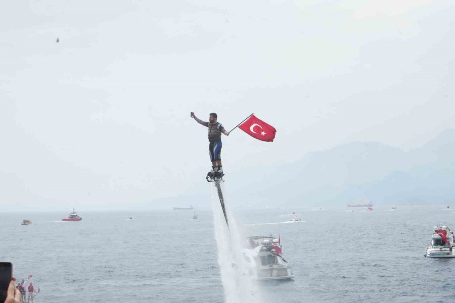 Antalya’da Deniz Korteji