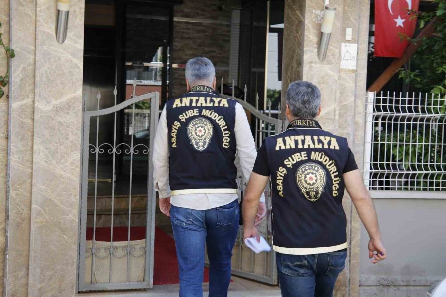 Antalya’da Günübirlik Kiralanan Evlere Eş Zamanlı Denetim