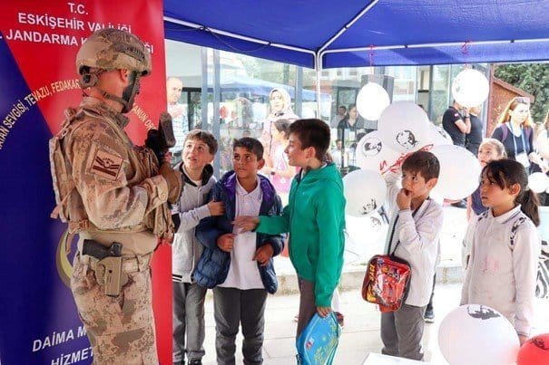 Jandarma Çocuklar İçin Anadolu Öğrenci Şenliği Düzenlendi