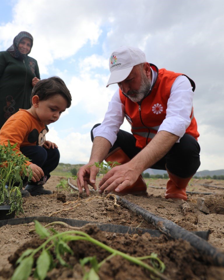 Başkan Çolakbayrakdar, “kocasinan, Şehrin Merkezinde Tarımsal Üretimle Türkiye’ye Model Olduk”