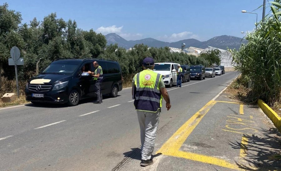 Gazipaşa’da Korsan Taşımacılık Denetlendi