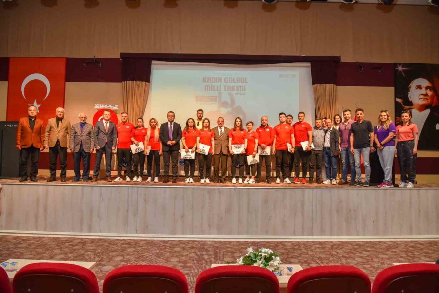 Golbol Kadın Milli Takımı, Kmü’de Öğrencilerle Buluştu