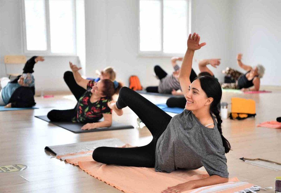 Antalya’da Pilates, Yoga Ve Zumba Kurslarına İlgi Büyük