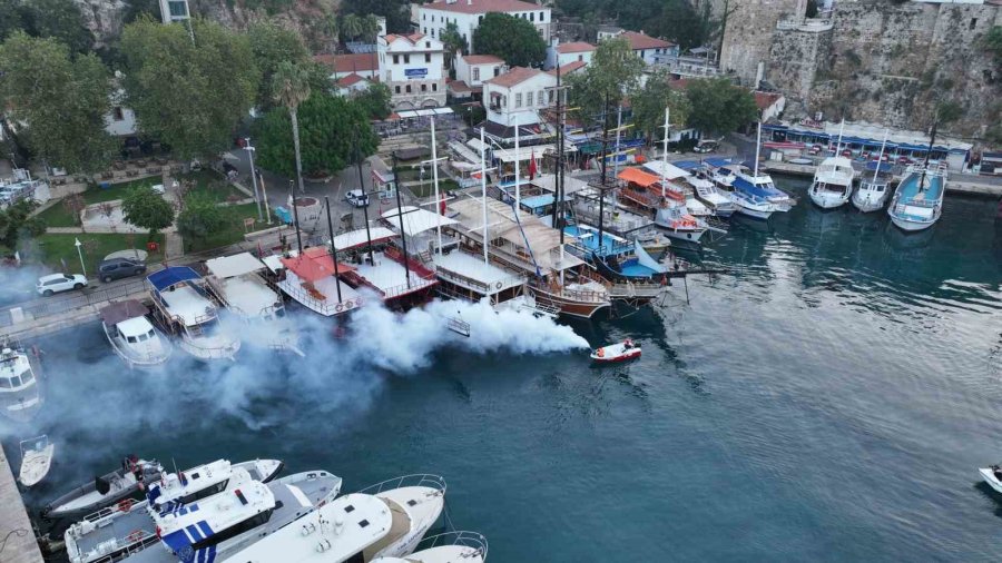 Antalya Büyükşehir Belediyesinden Bin 600 Personelle Vektörel Mücadele